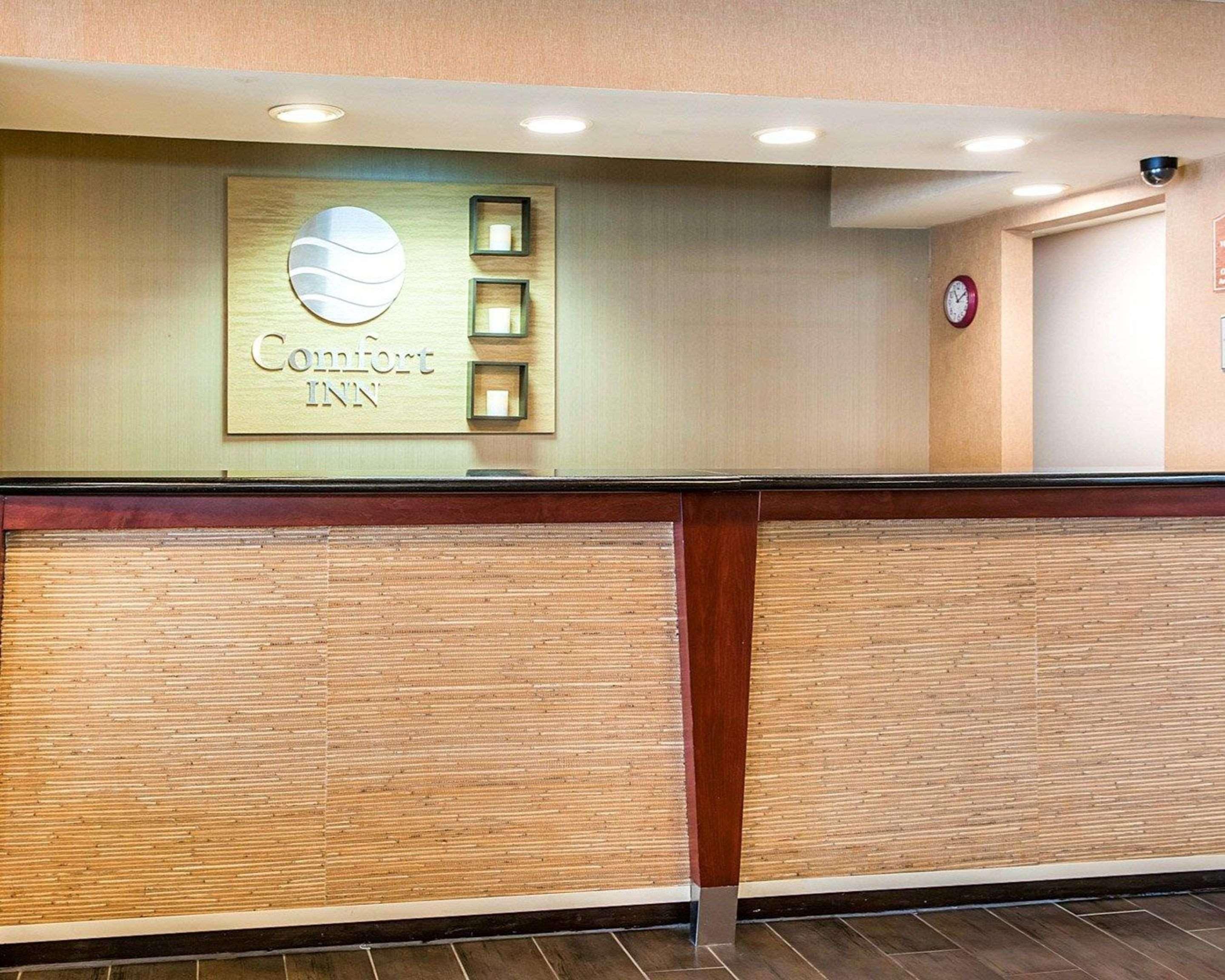 Comfort Inn Oxford - University Area Buitenkant foto