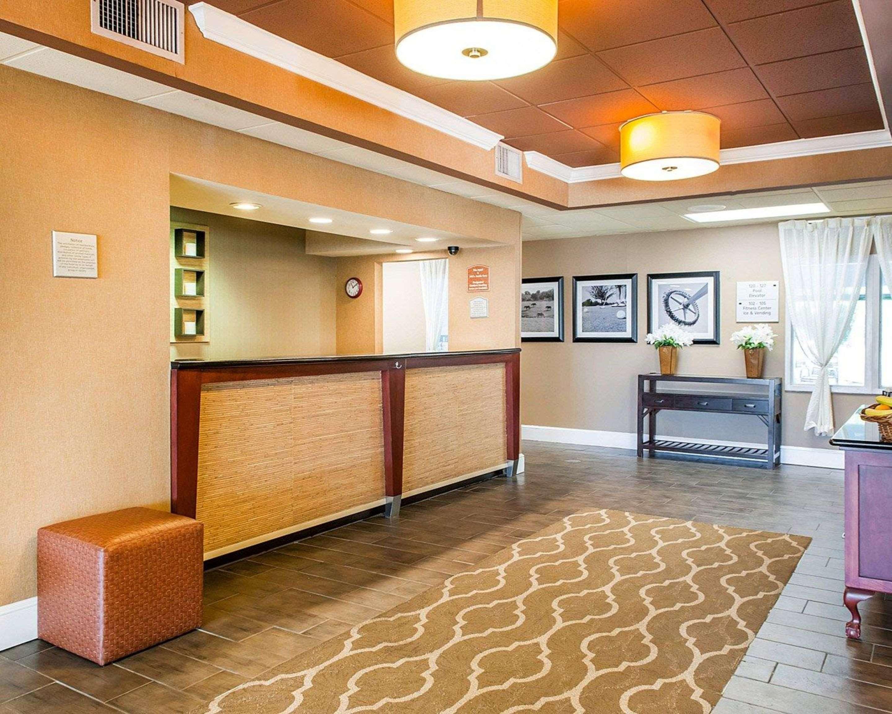 Comfort Inn Oxford - University Area Buitenkant foto