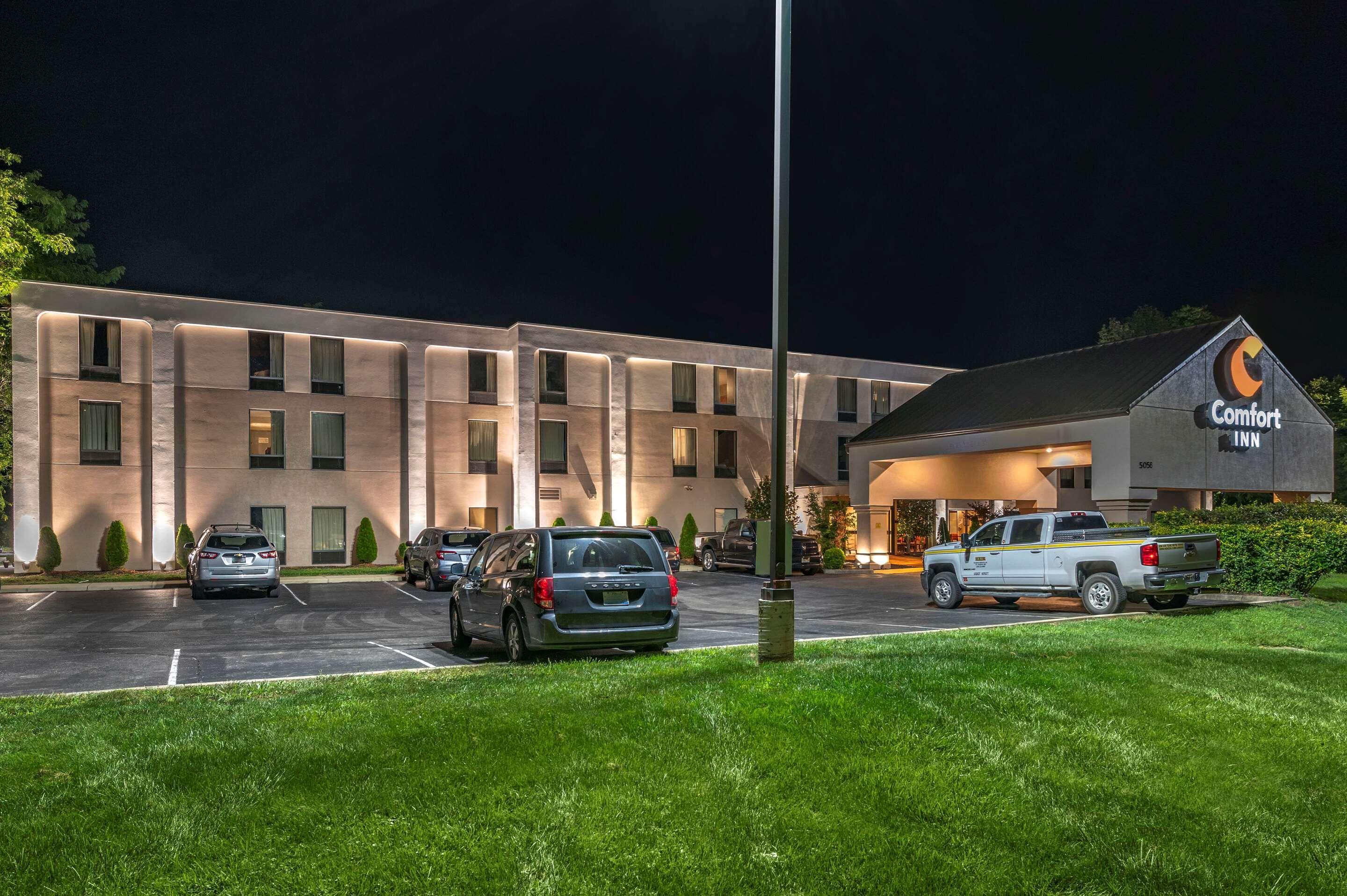 Comfort Inn Oxford - University Area Buitenkant foto