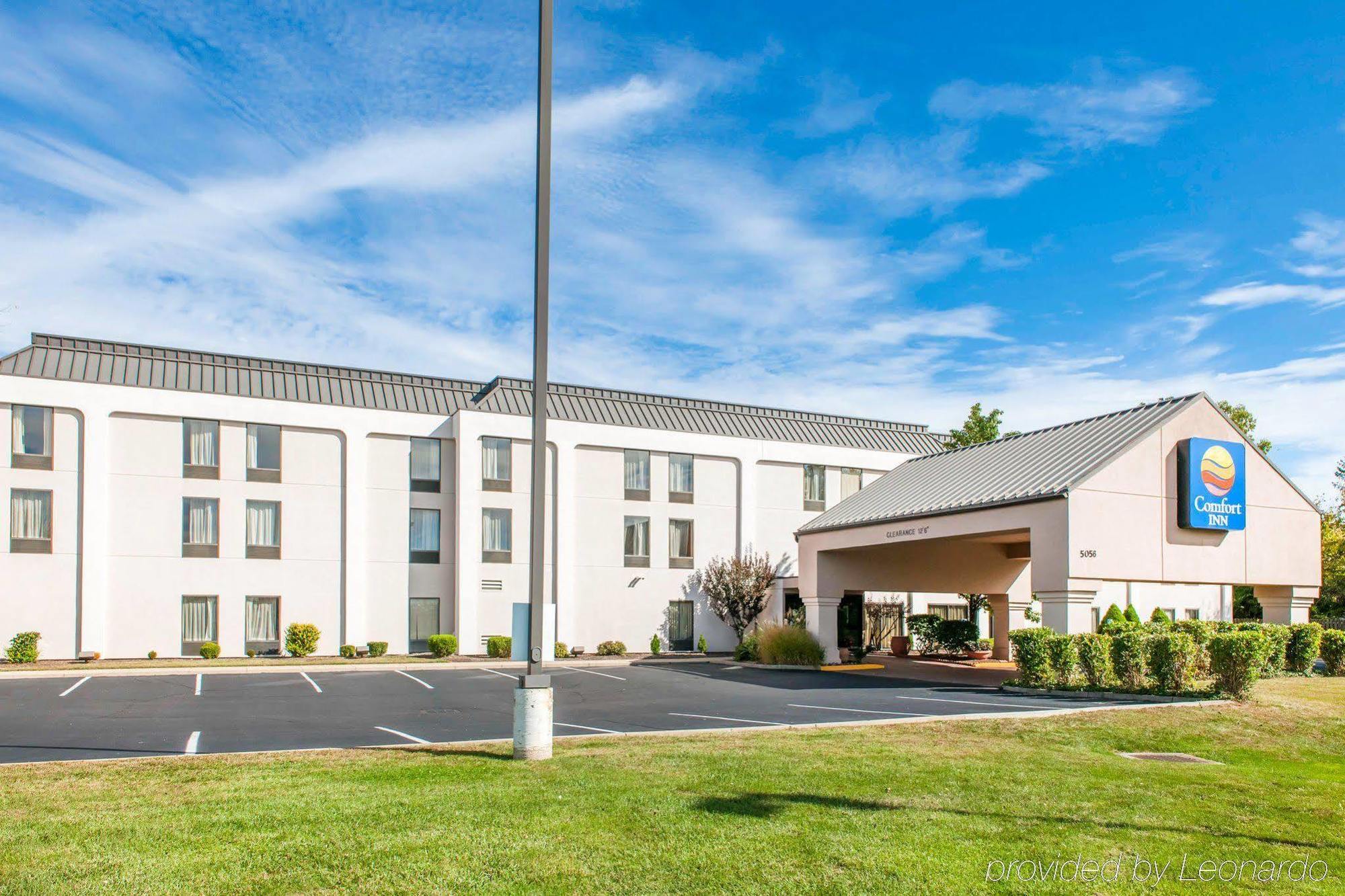 Comfort Inn Oxford - University Area Buitenkant foto
